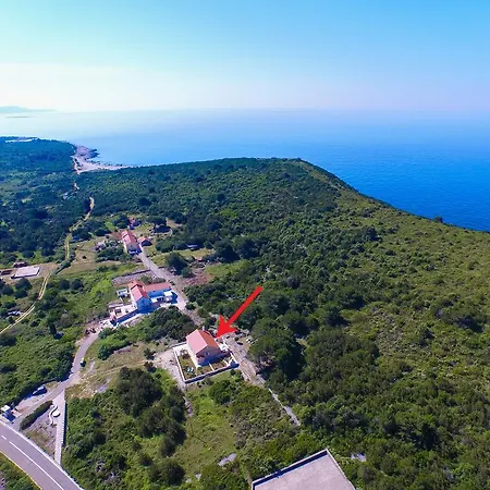 Gostinjska kuća Sakarun 3*